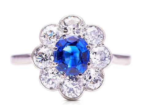 Sapphire engagement rings