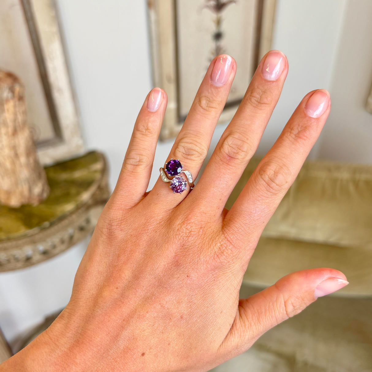 Contemporary amethyst toi et moi ring