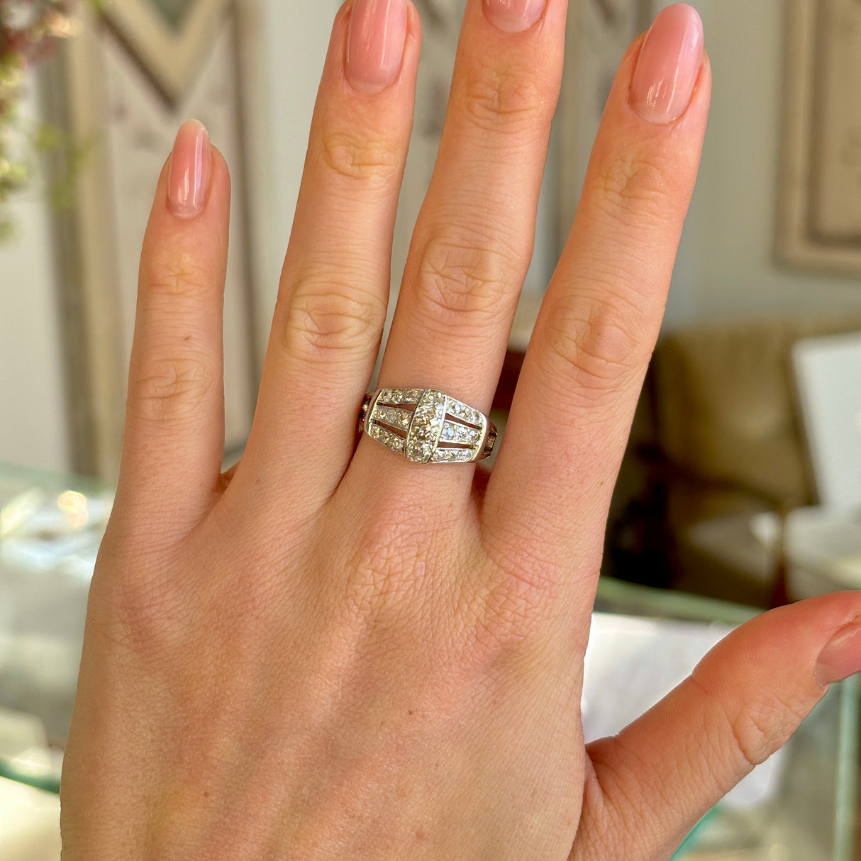 Vintage, Art Deco diamond engagement ring