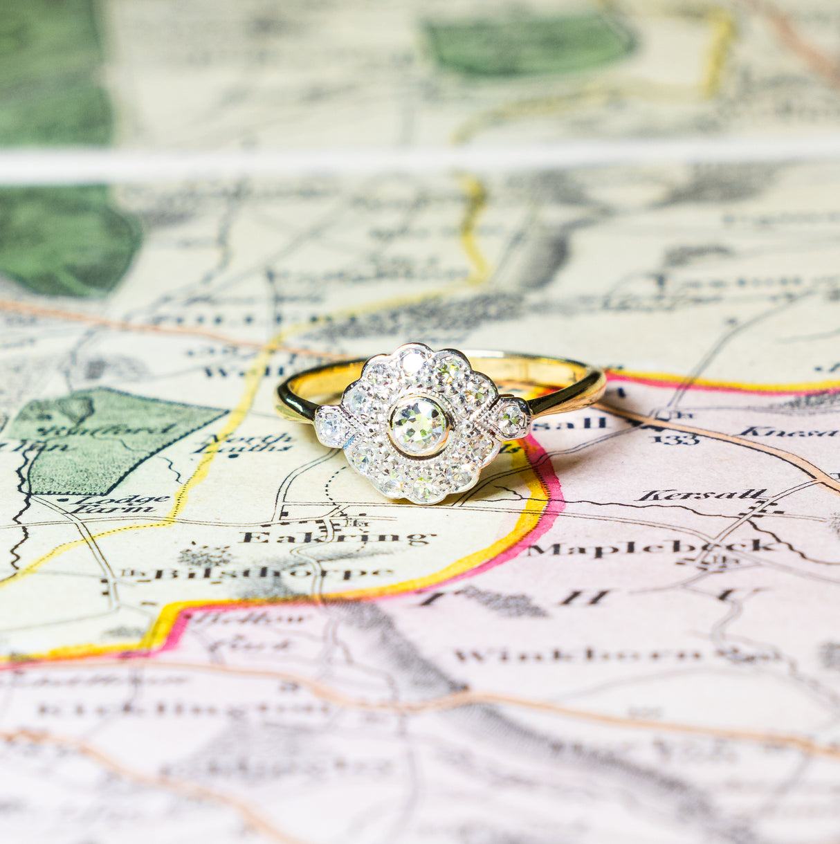 Antique, Belle Époque diamond cluster engagement ring, 18ct yellow gold and platinum front