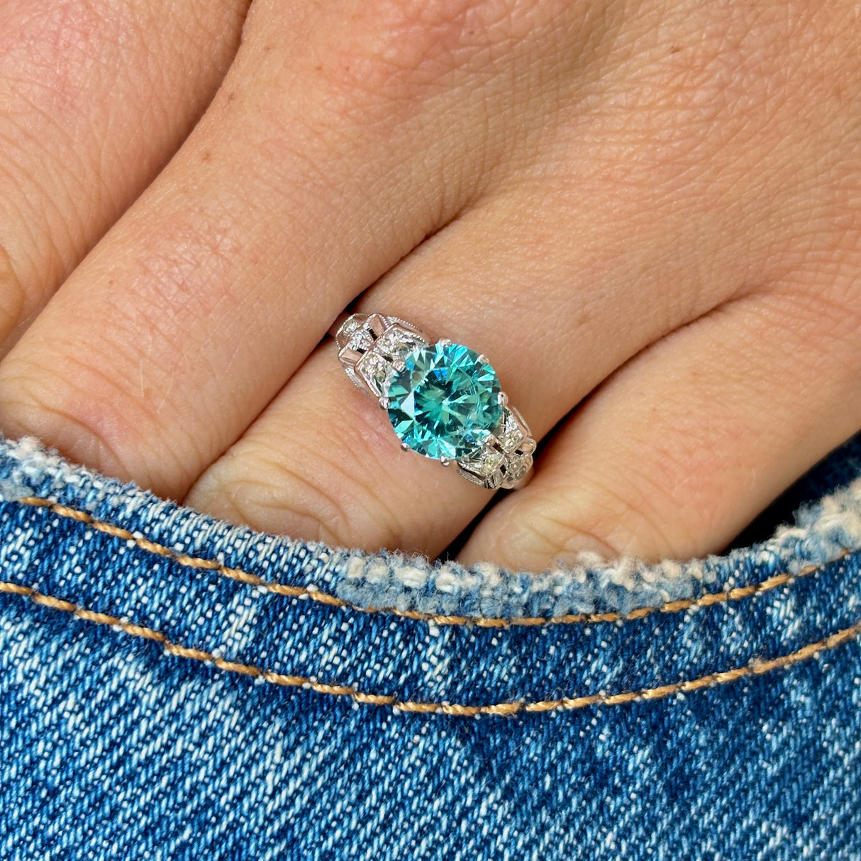 Vintage, 1960s zircon and diamond ring