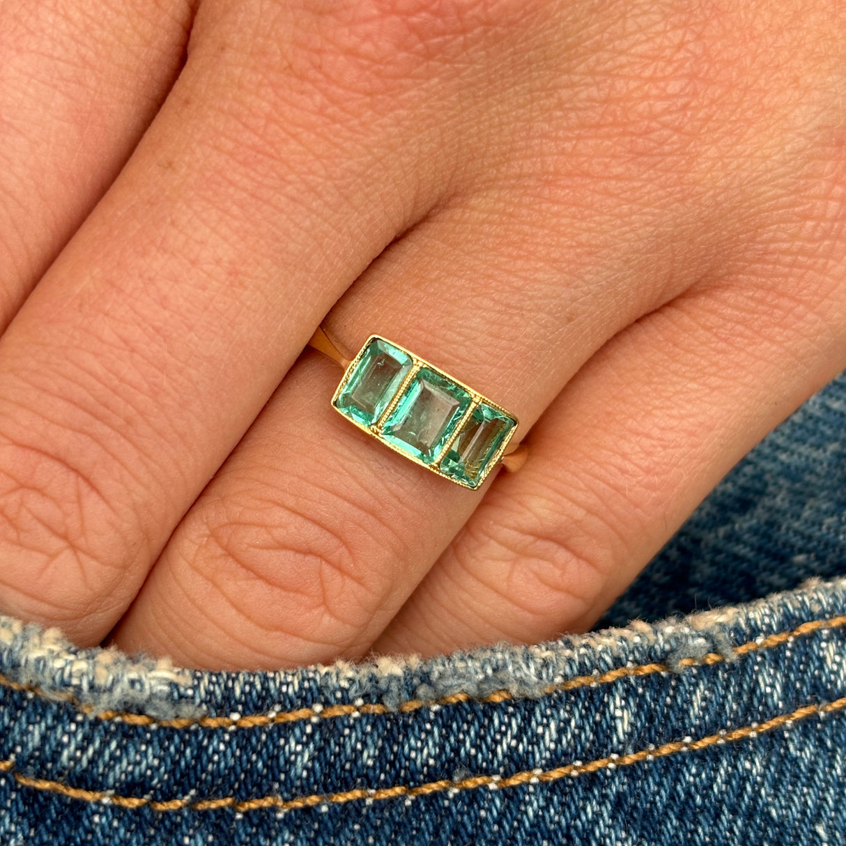 Vintage, 1930s three-stone emerald ring