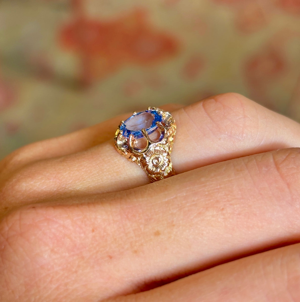 Antique, Victorian sapphire single-stone ring