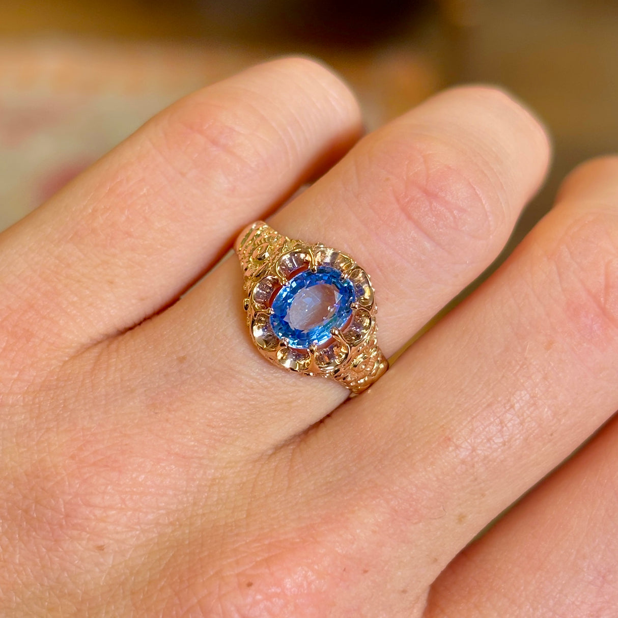Antique, Victorian sapphire single-stone ring