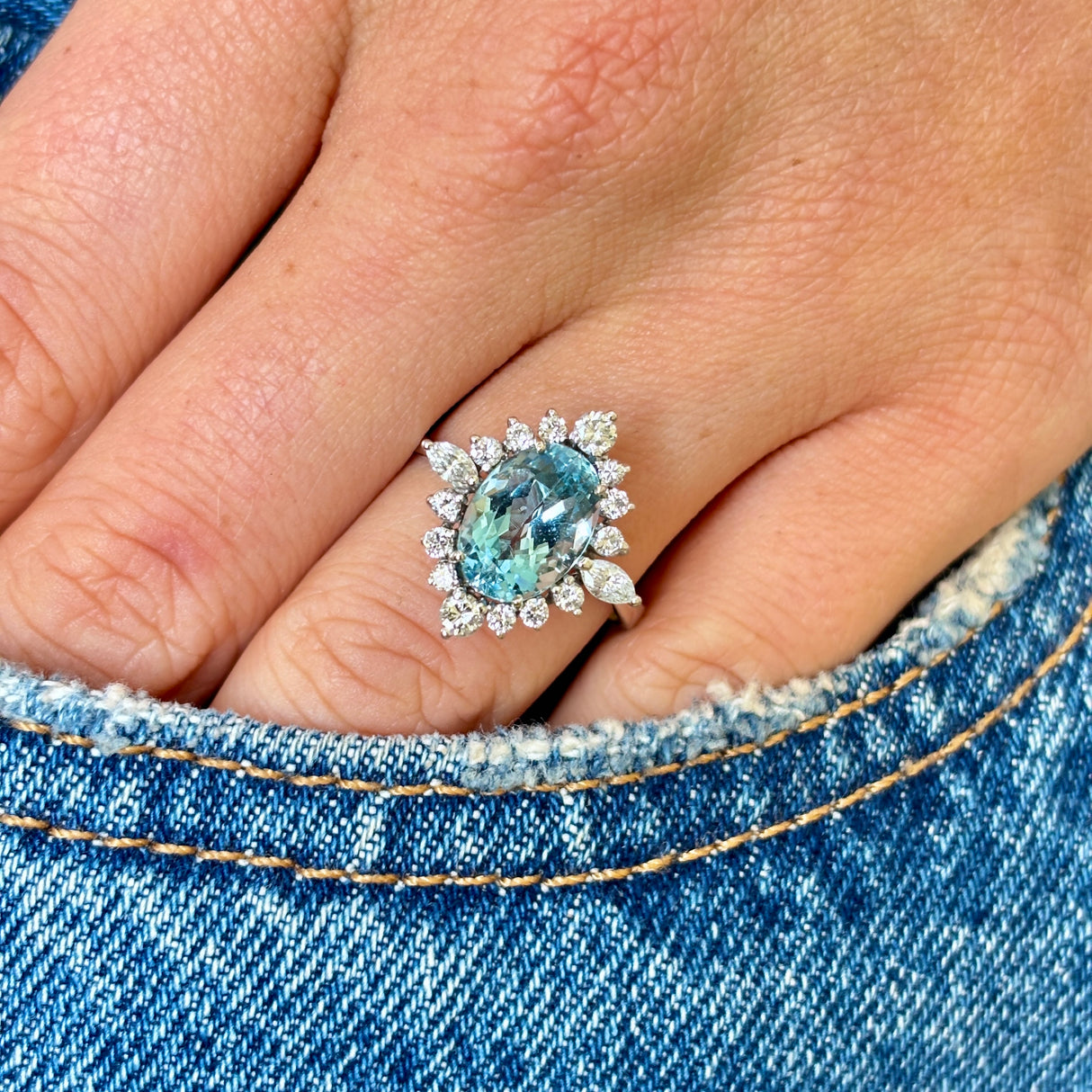 Vintage, 1950s aquamarine & diamond cluster ring