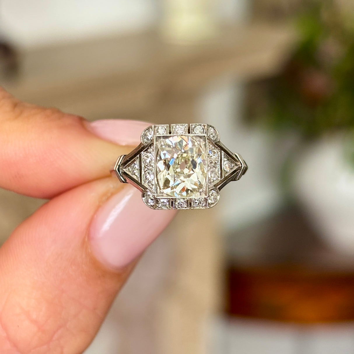 Vintage, 1920s diamond engagement ring
