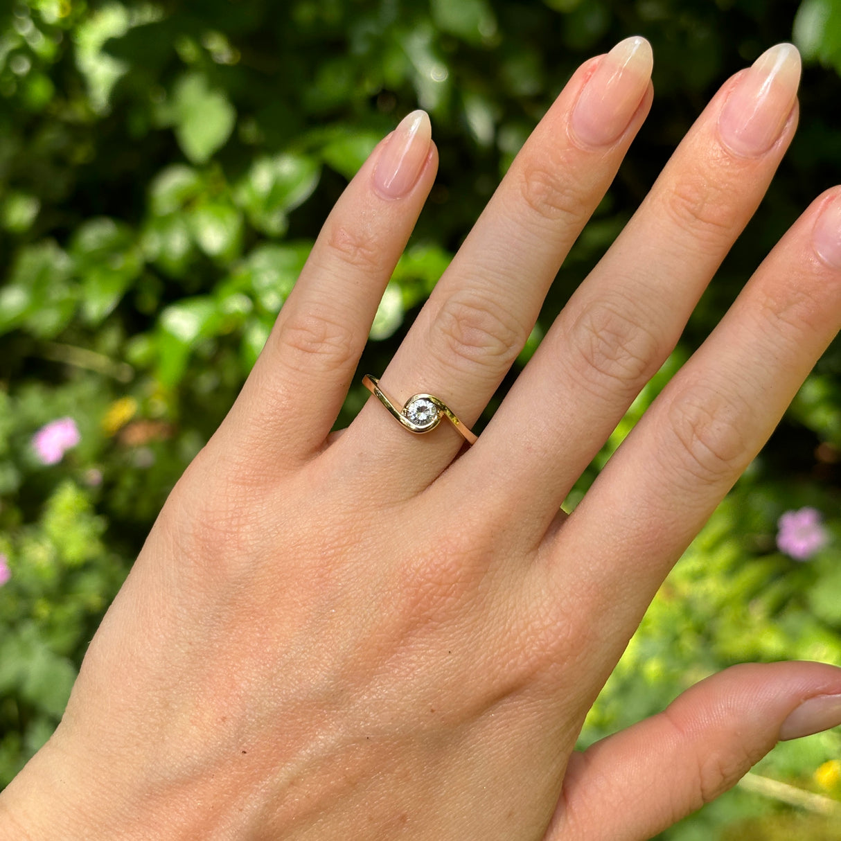 Vintage, 1990s diamond twist ring, 18ct yellow gold