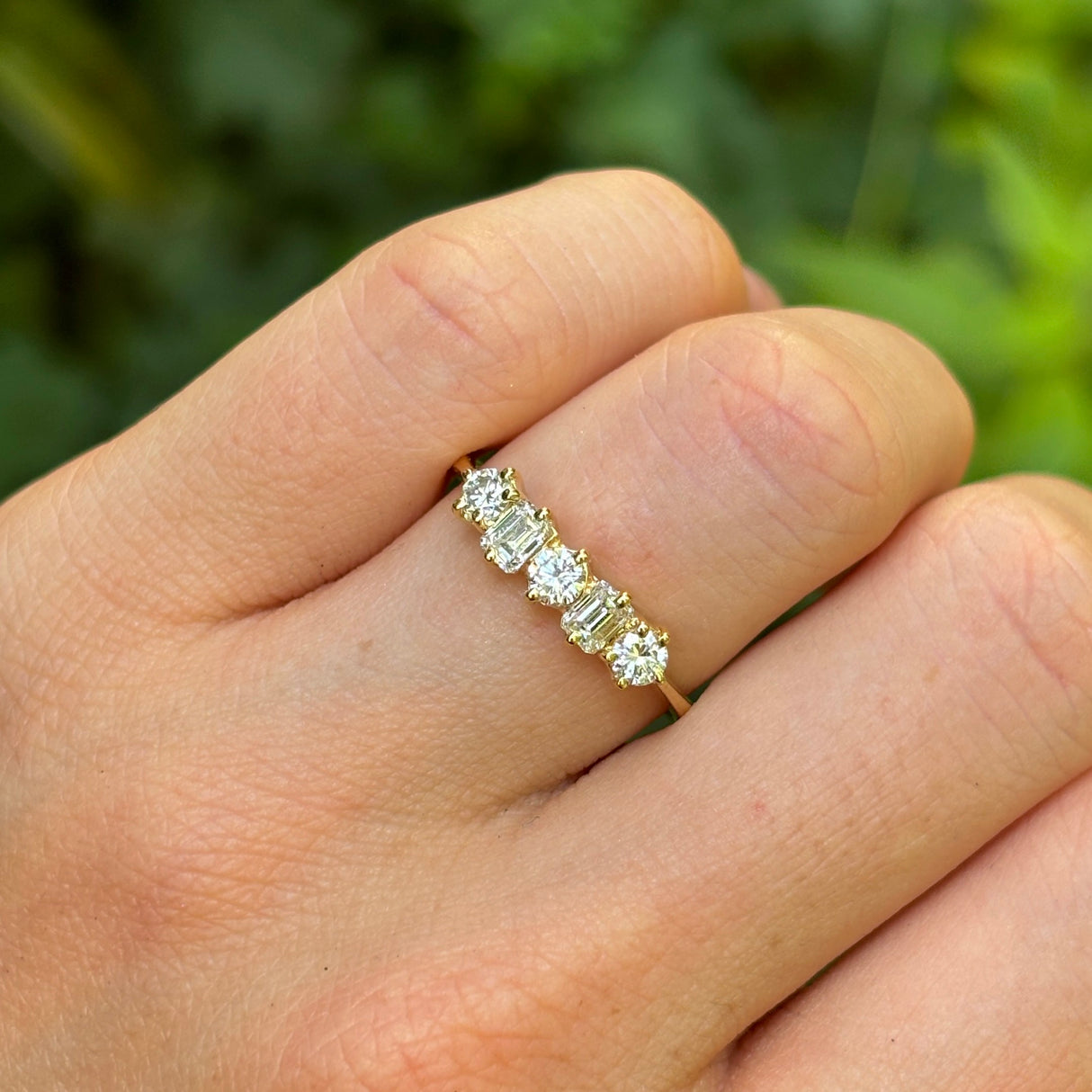 Vintage, 1990s diamond five-stone ring, 18ct yellow gold