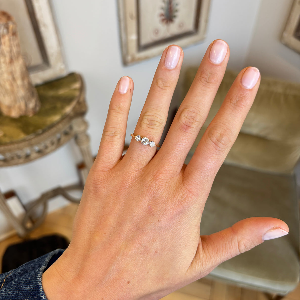 Antique, Edwardian three-stone diamond ring