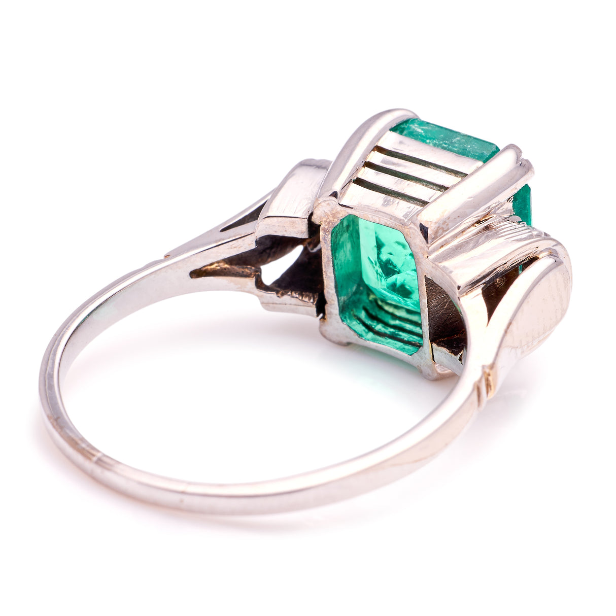 Vintage, Art Deco Colombian emerald & diamond ring