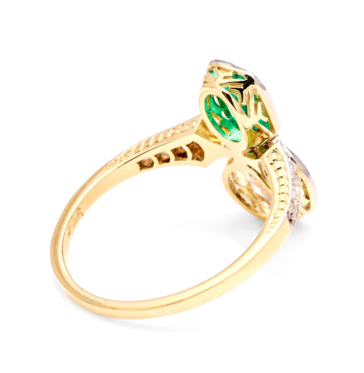 Antique, Edwardian emerald & diamond toi et moi ring