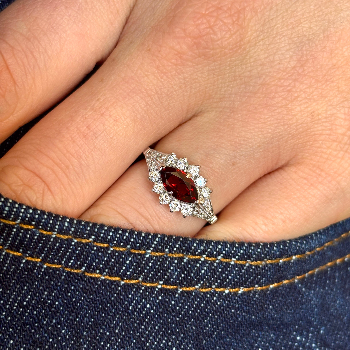 Vintage, 1940s garnet & diamond cluster ring