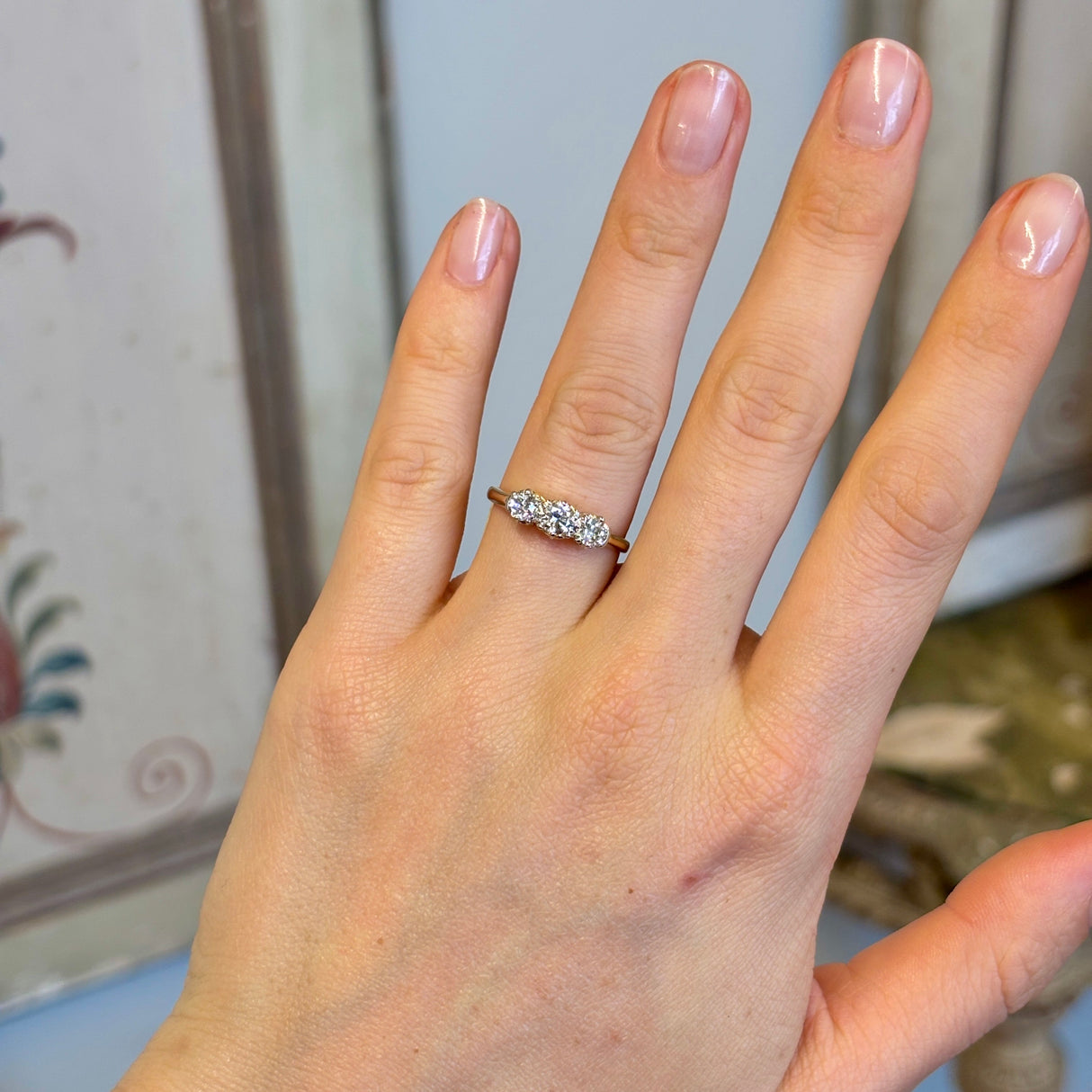 Antique, Edwardian three-stone diamond ring