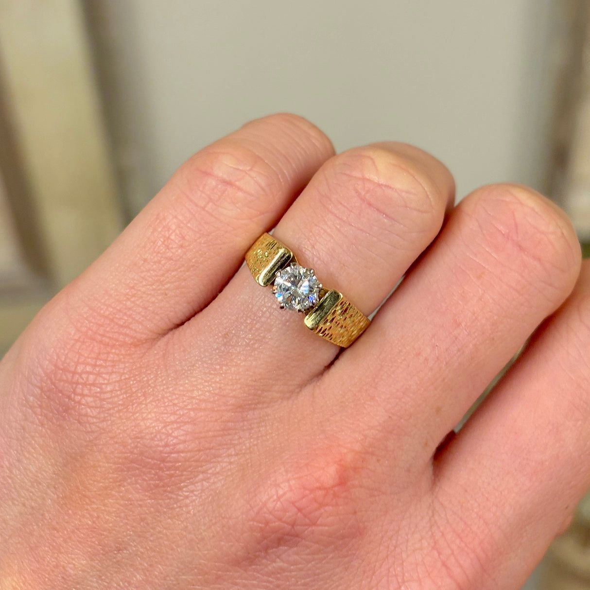 Vintage, 1950s diamond solitaire ring