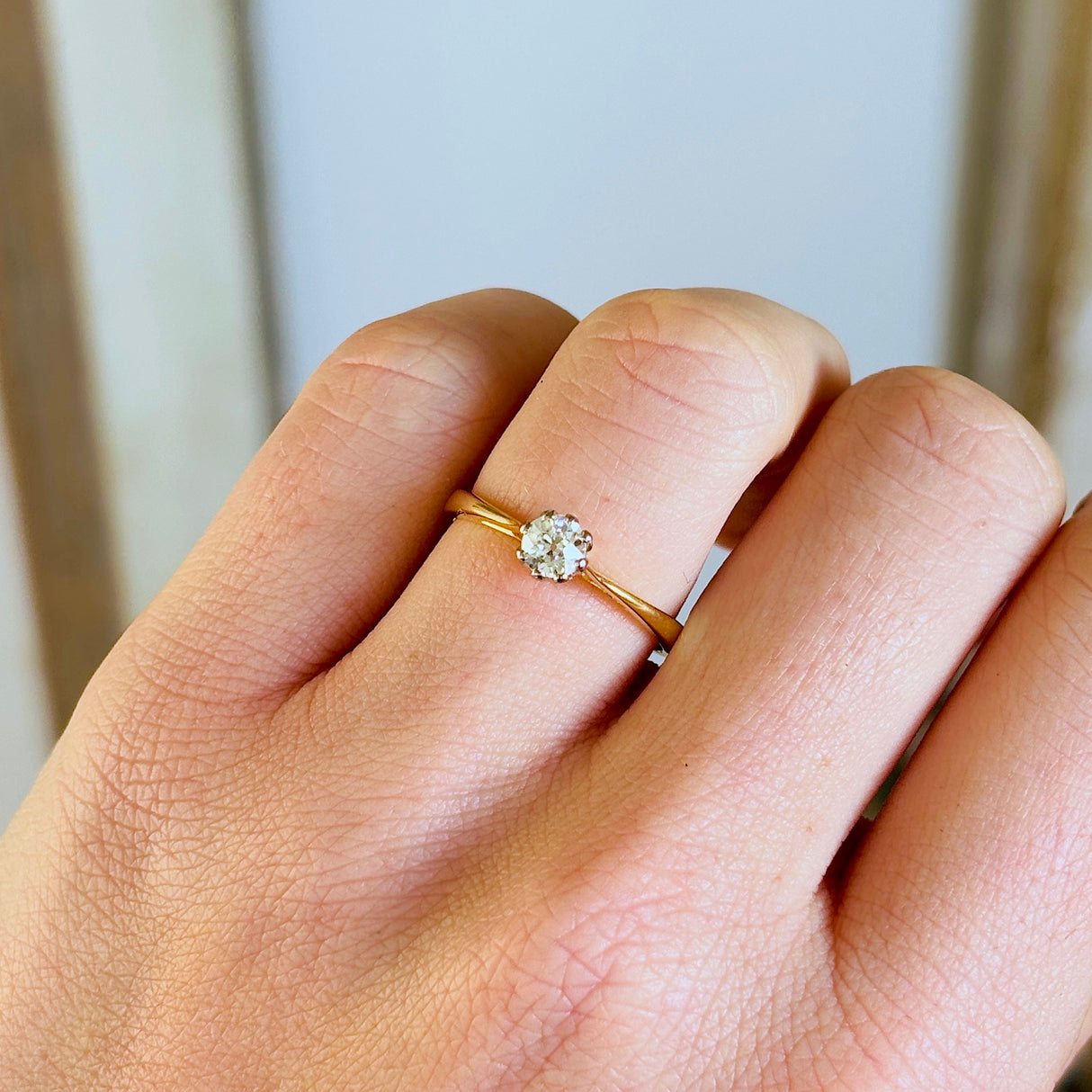 Vintage, 1980s solitaire diamond ring, 18ct yellow gold