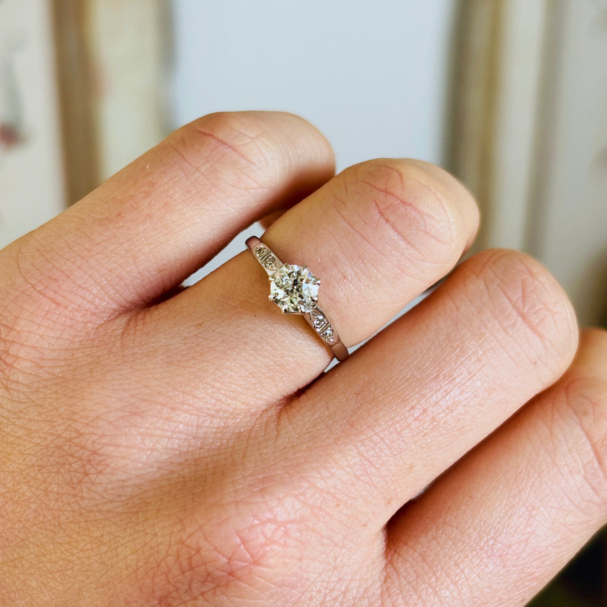 Vintage, Art Deco diamond solitaire ring