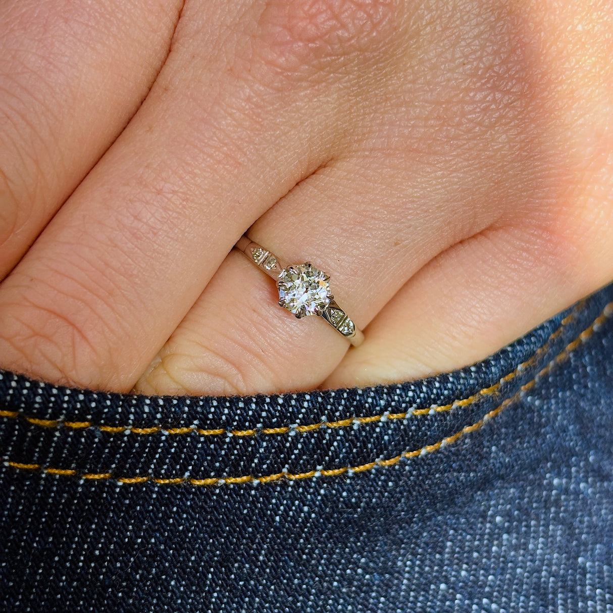 Vintage, Art Deco diamond solitaire ring