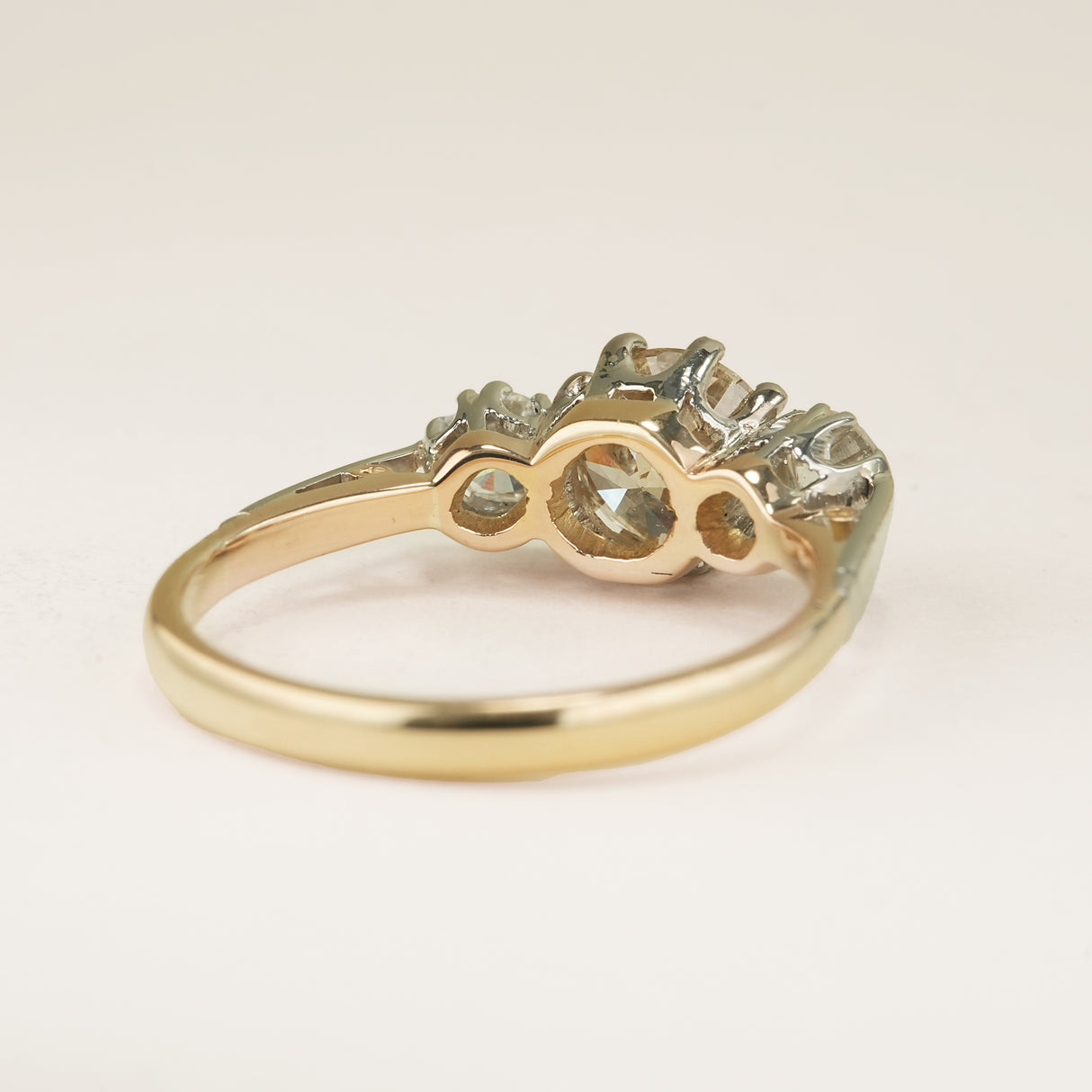 Vintage, 1930s cinnamon brown diamond three-stone ring