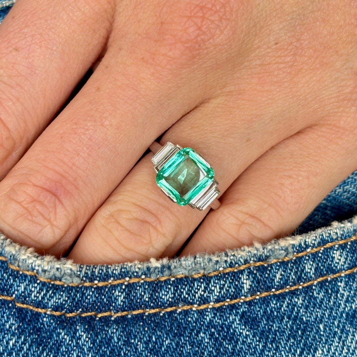 Vintage, 1980s emerald & diamond cluster ring