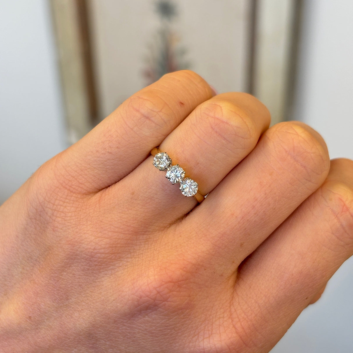 Vintage, 1980s three-stone diamond ring