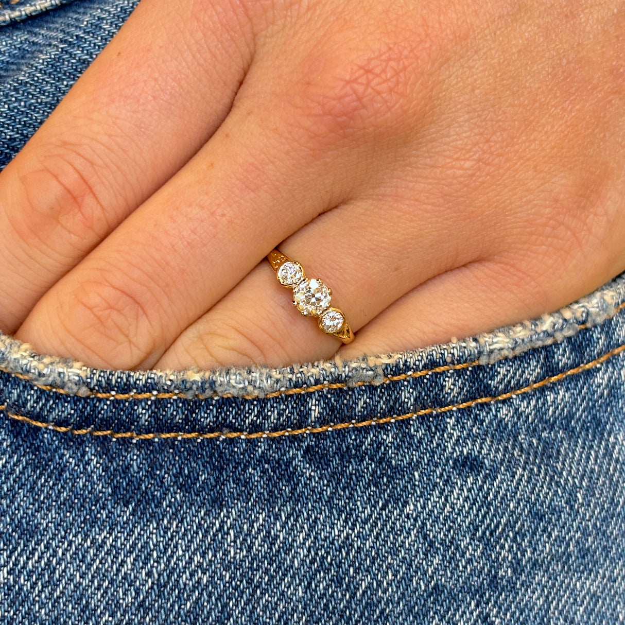 Antique, Edwardian three-stone diamond ring