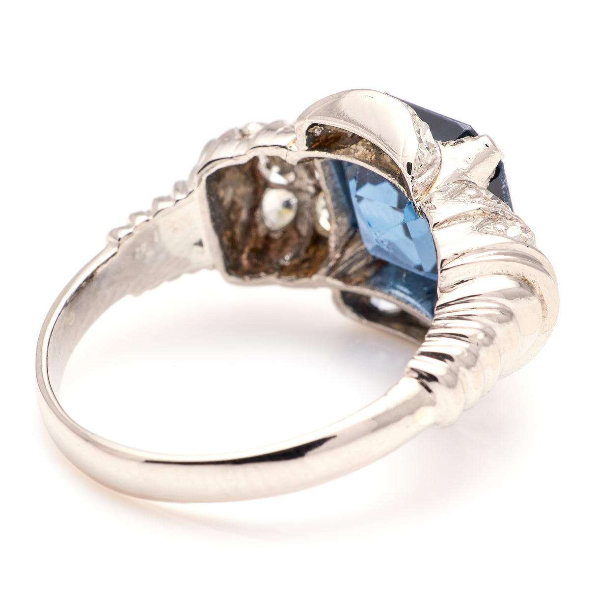 Vintage, Art Deco blue cobalt spinel & diamond ring