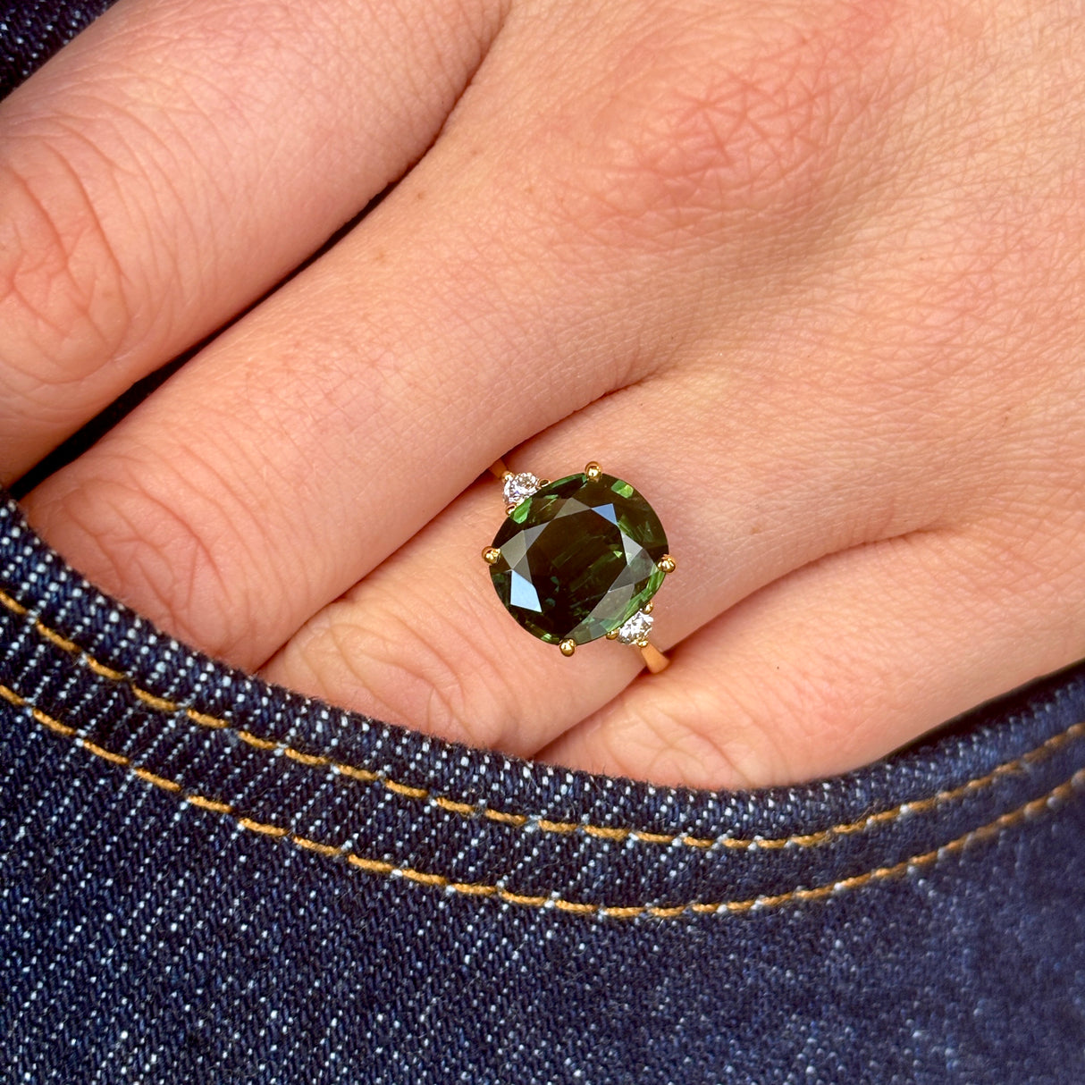 Vintage, 1960s green sapphire & diamond cocktail ring
