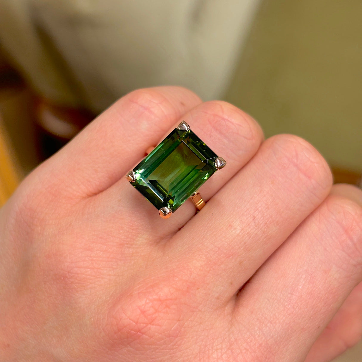 Vintage, 1950s green tourmaline cocktail ring