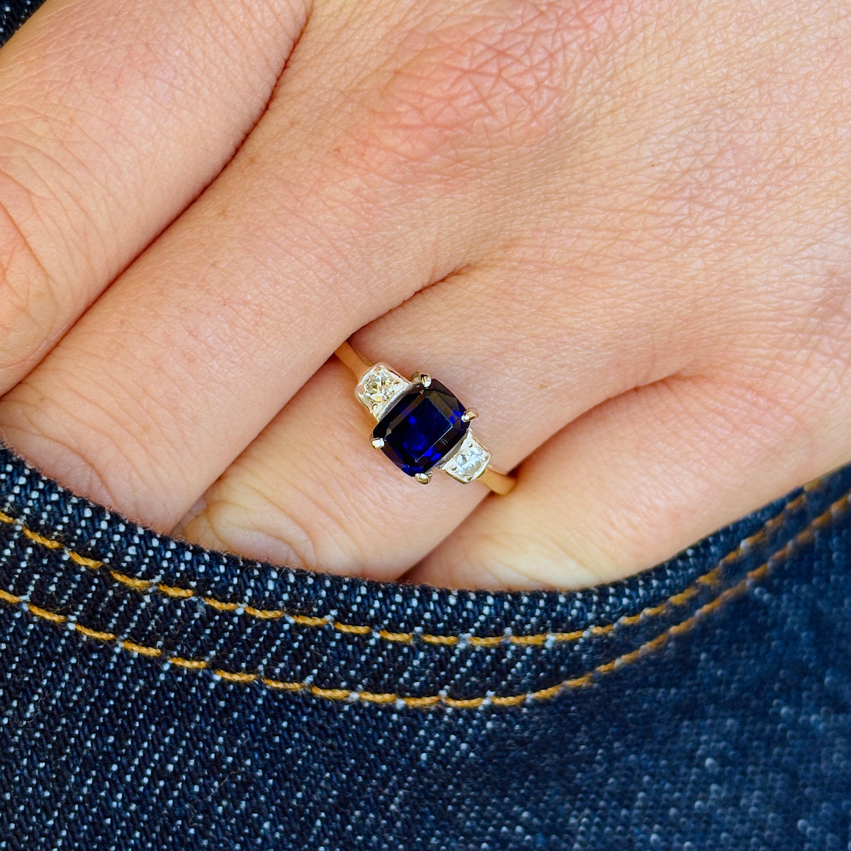 Vintage, Art Deco Sri-Lankan sapphire & diamond three-stone ring