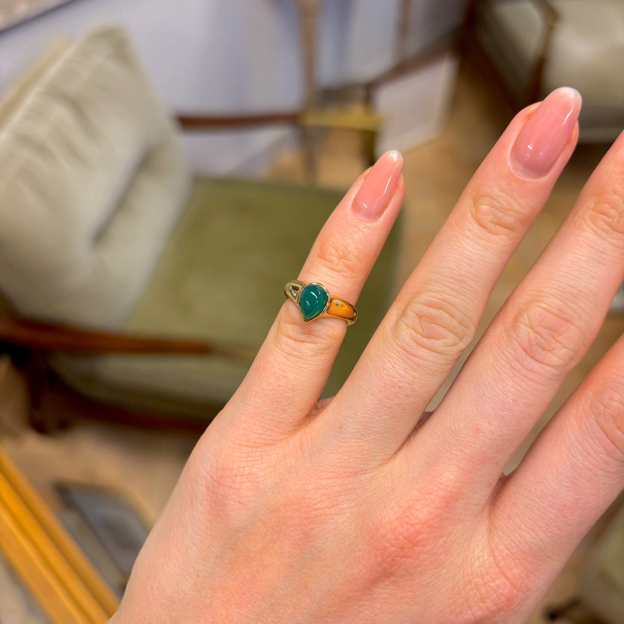 Vintage, 1960s Van Cleef & Arpels chalcedony ring
