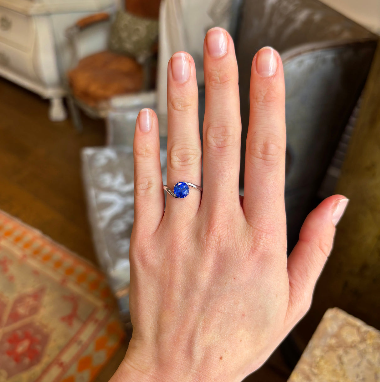 Vintage, Art Deco sapphire solitaire engagement ring