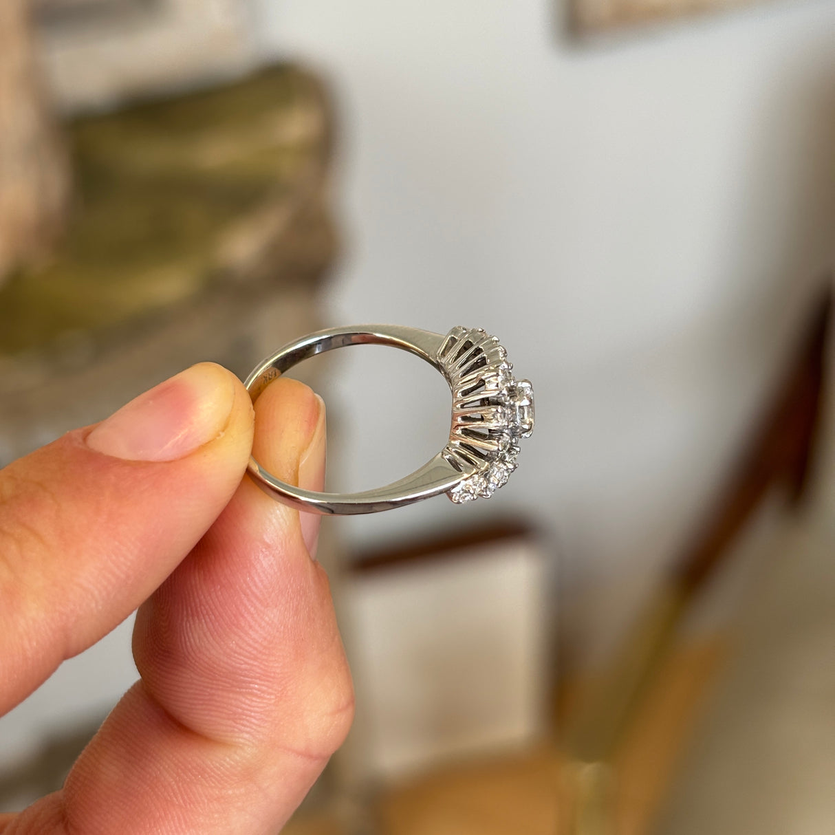 Vintage, 1950s diamond cluster ring