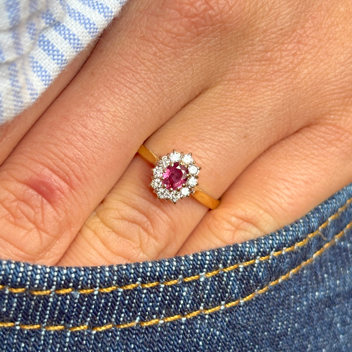 Vintage, 1980s pink sapphire & diamond cluster ring