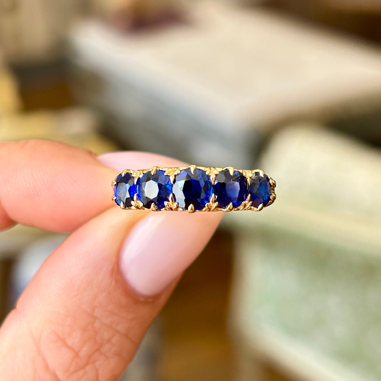 Antique, Victorian sapphire half-hoop ring
