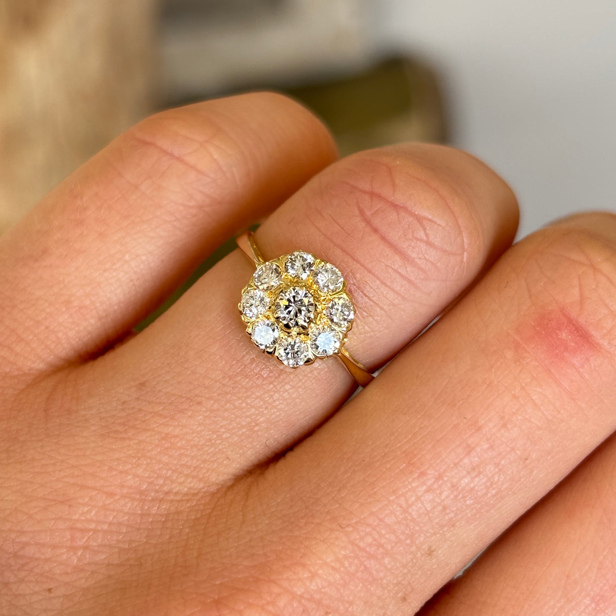 Vintage, 1940s diamond cluster ring