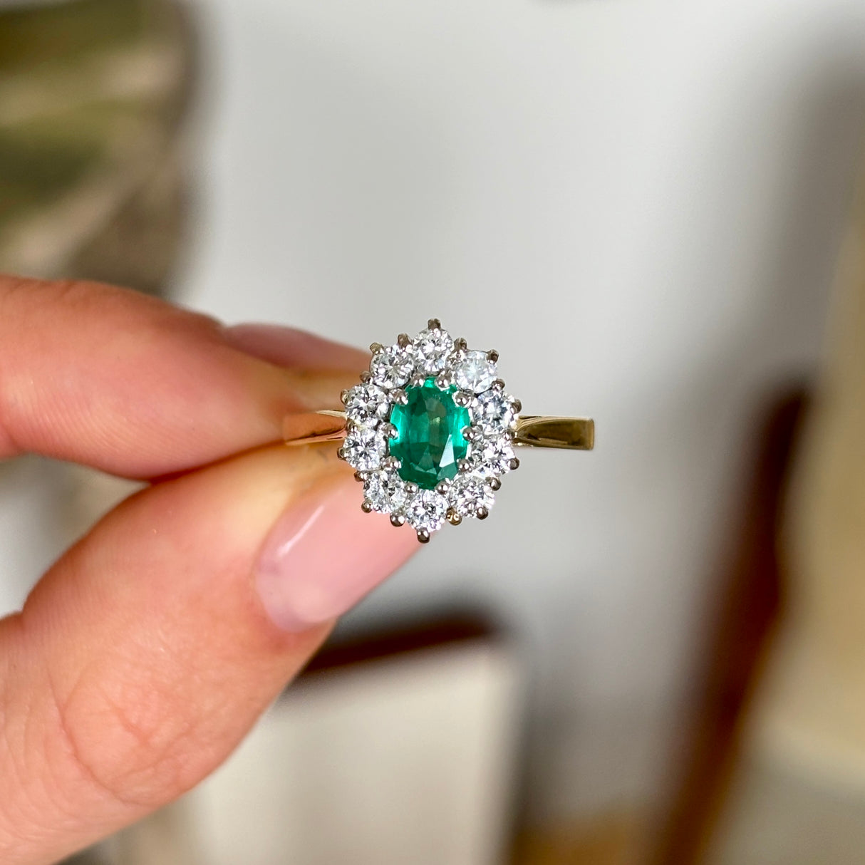 Vintage, 1980s emerald & diamond cluster ring