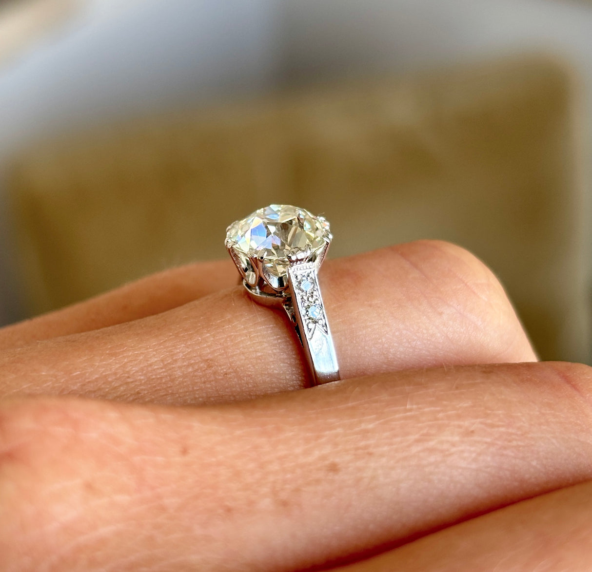 Antique, Edwardian 3ct diamond engagement ring