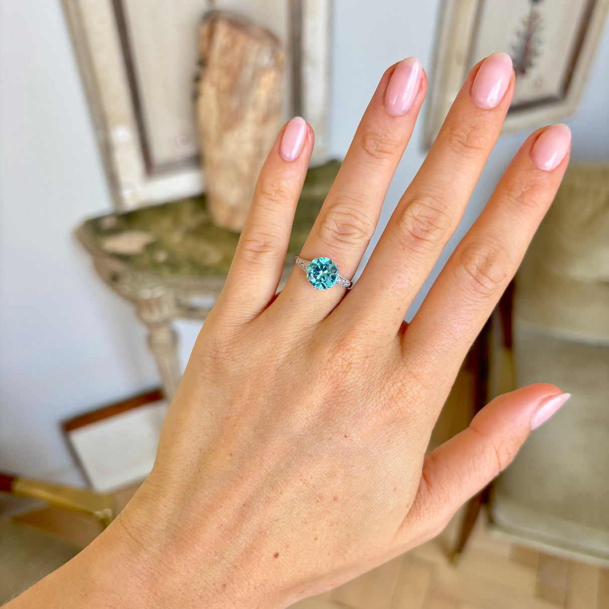 Antique, Edwardian zircon single-stone ring