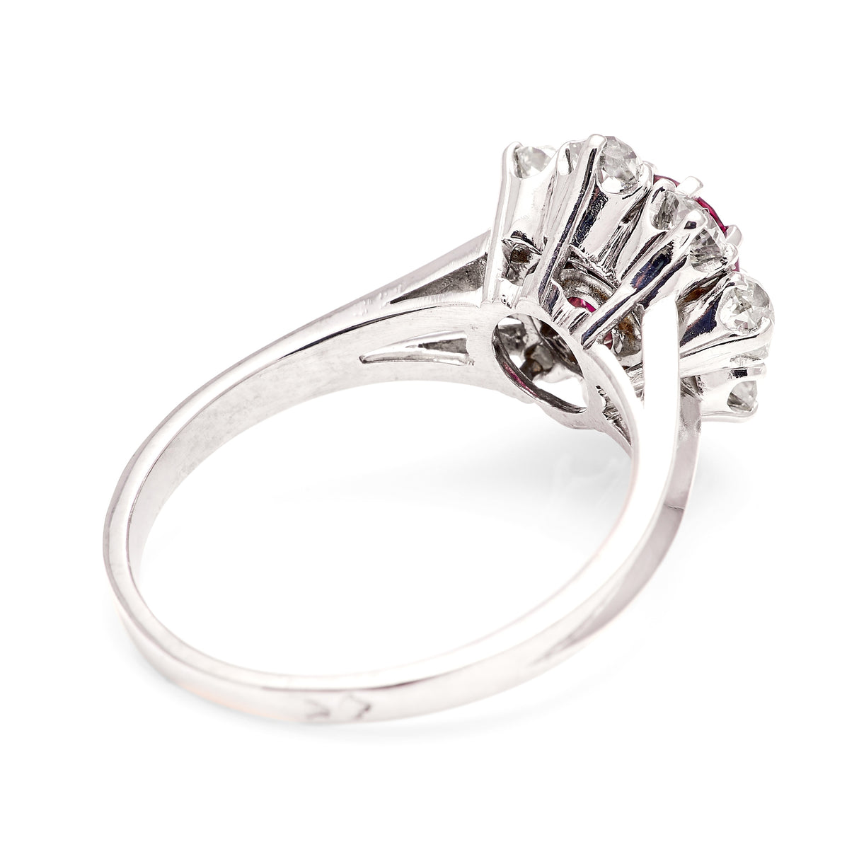 Vintage, 1930s ruby & diamond cluster ring
