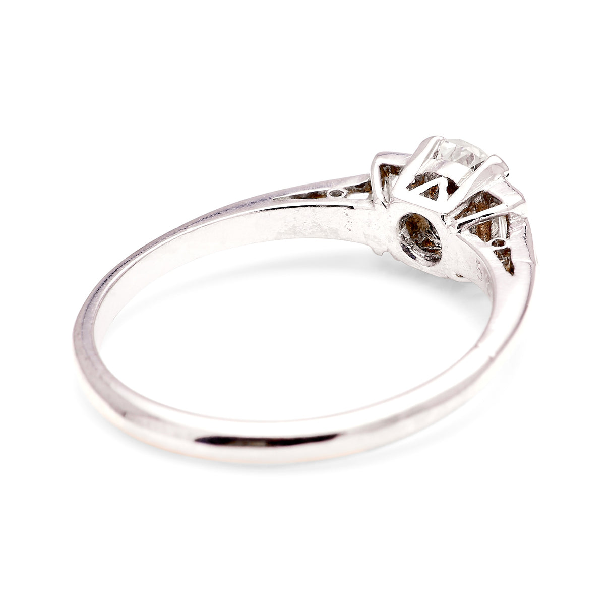 Vintage, Art Deco solitaire diamond ring