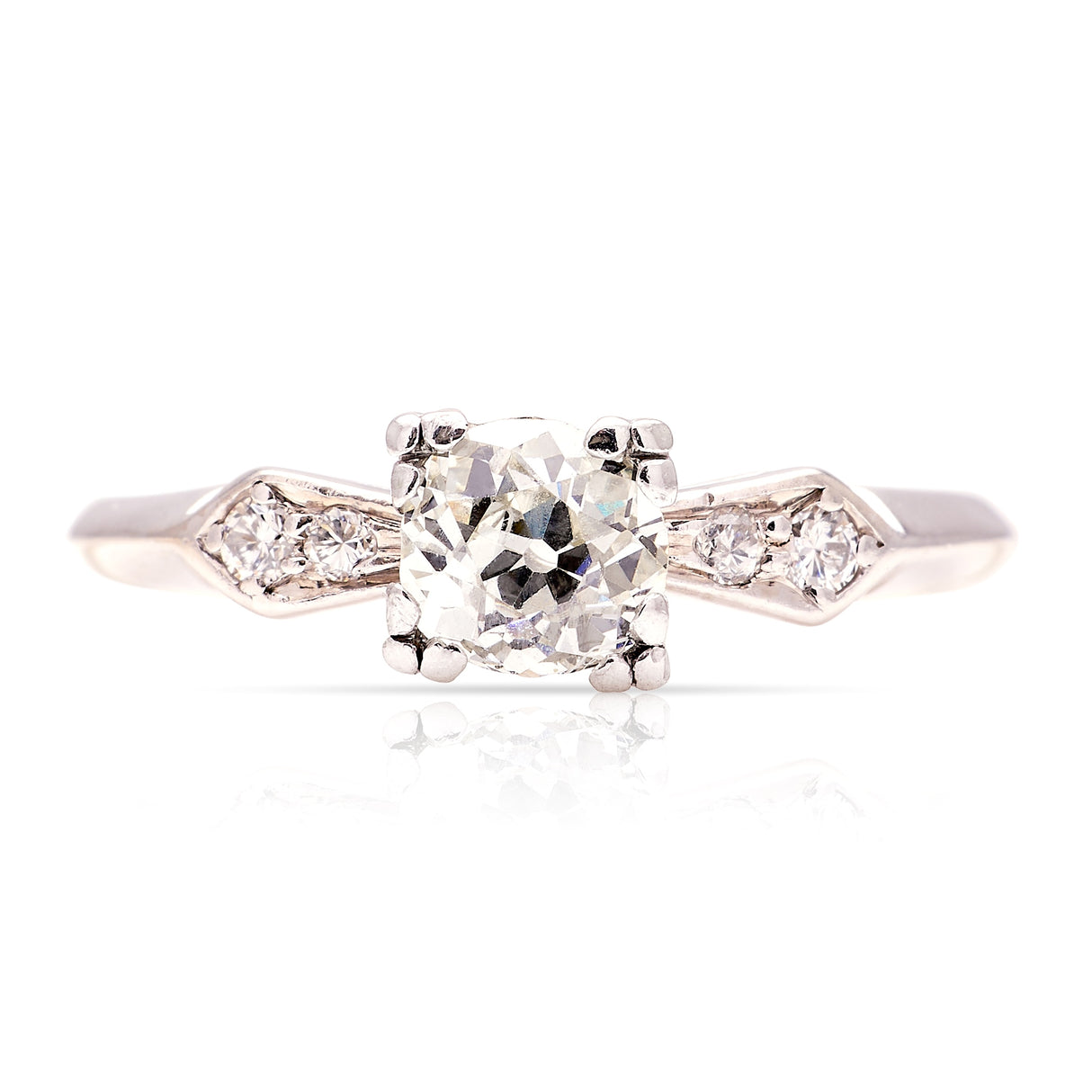 Vintage, Art Deco diamond engagement ring