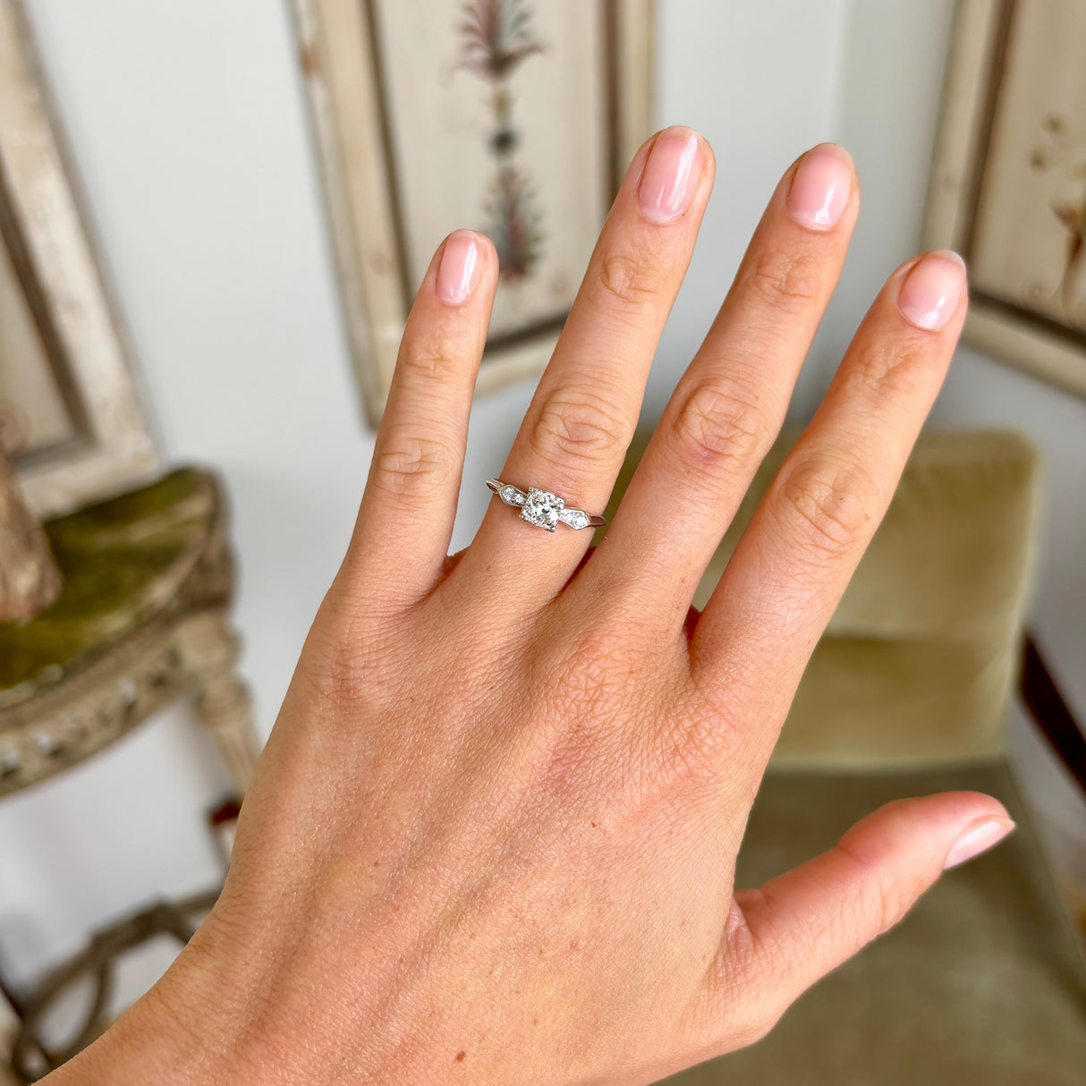 Vintage, Art Deco diamond engagement ring