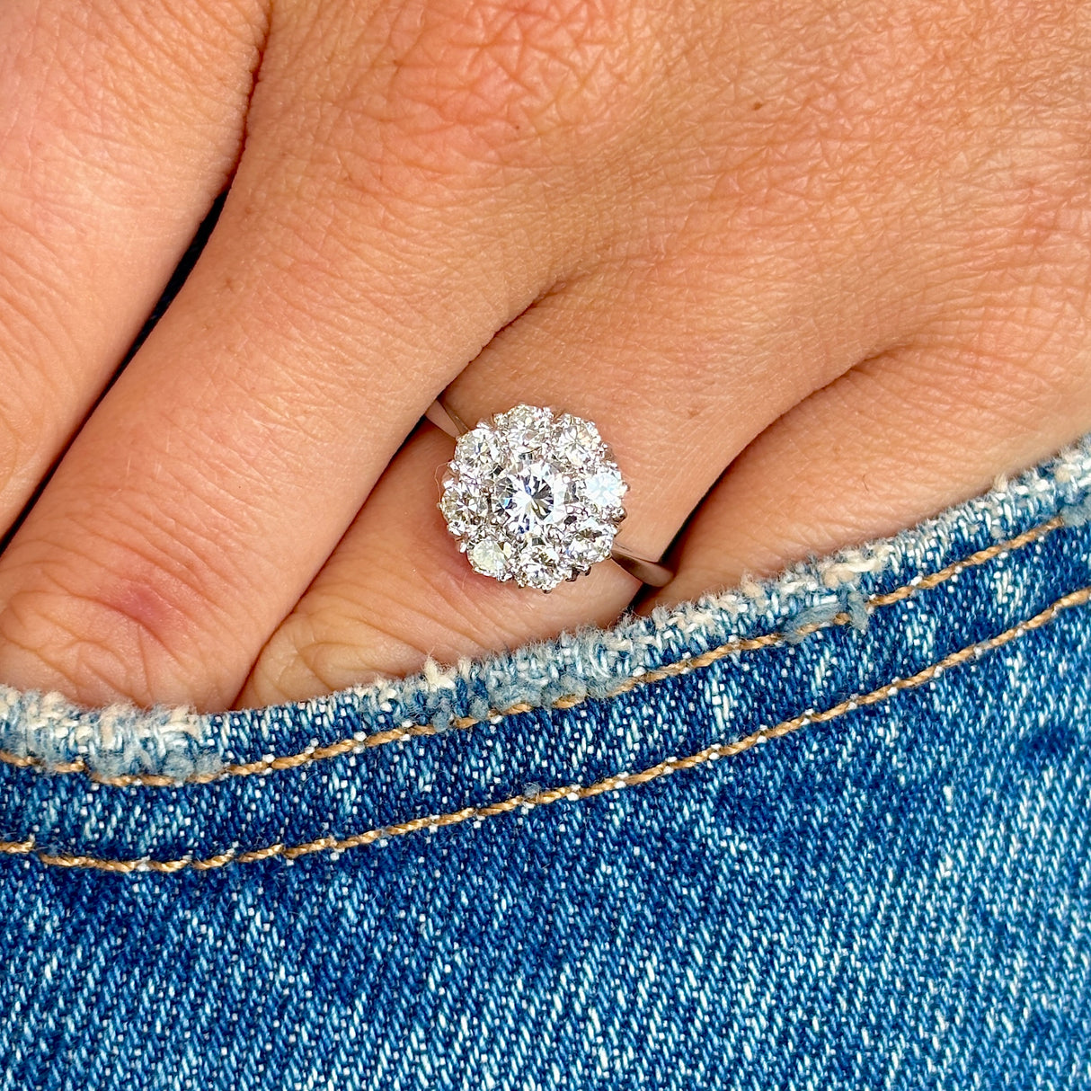 Vintage, 1920s diamond cluster ring