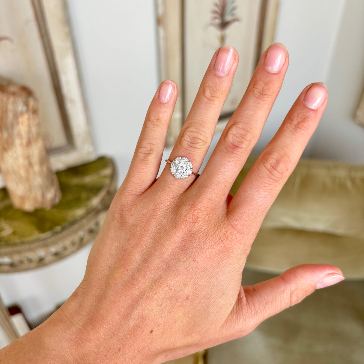 Vintage, 1920s diamond cluster ring