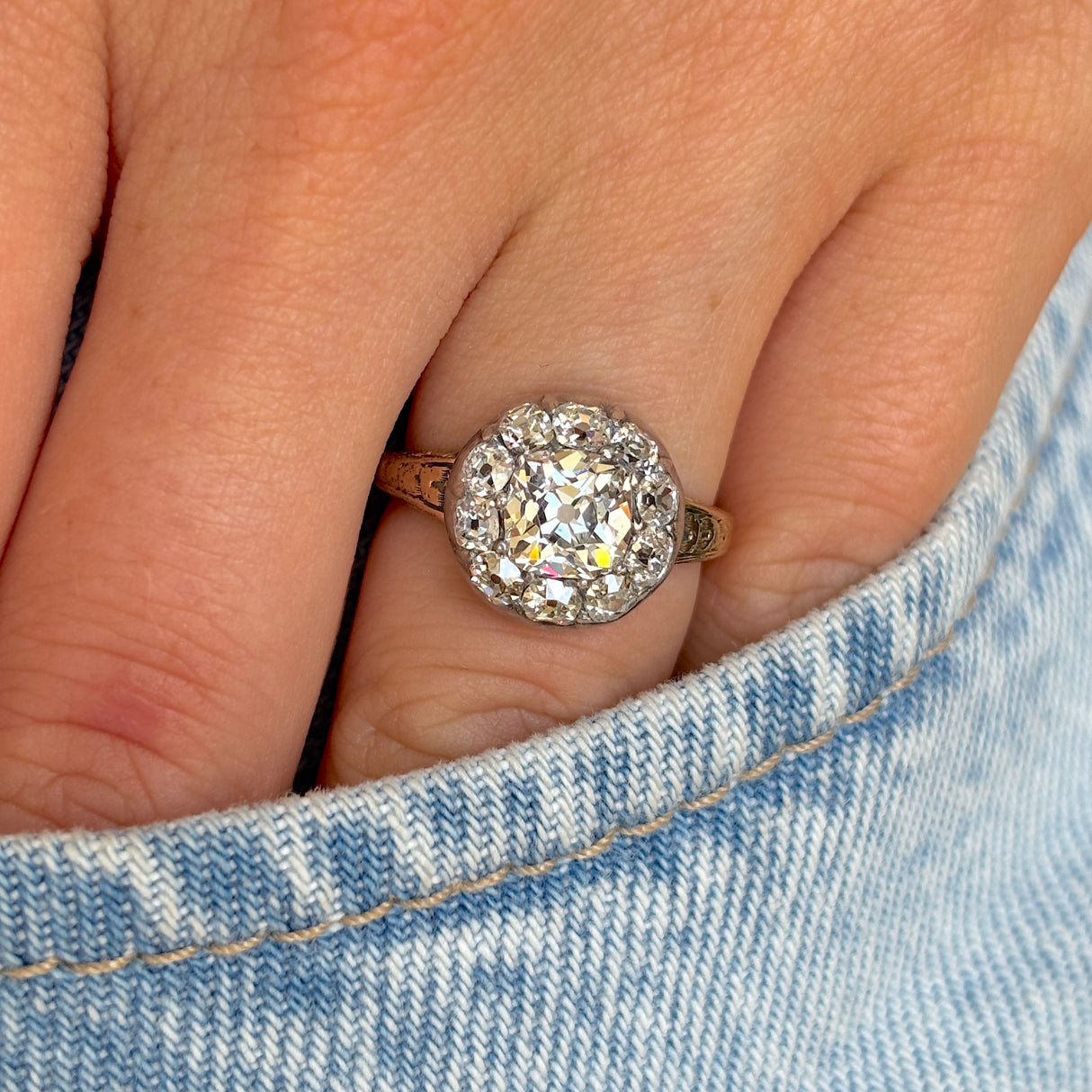 Antique, Georgian old mine-cut diamond cluster ring