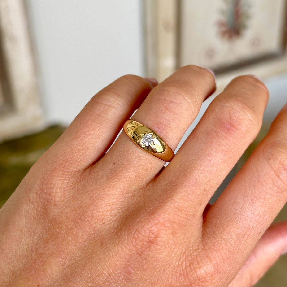 Antique, Victorian diamond solitaire gypsy ring