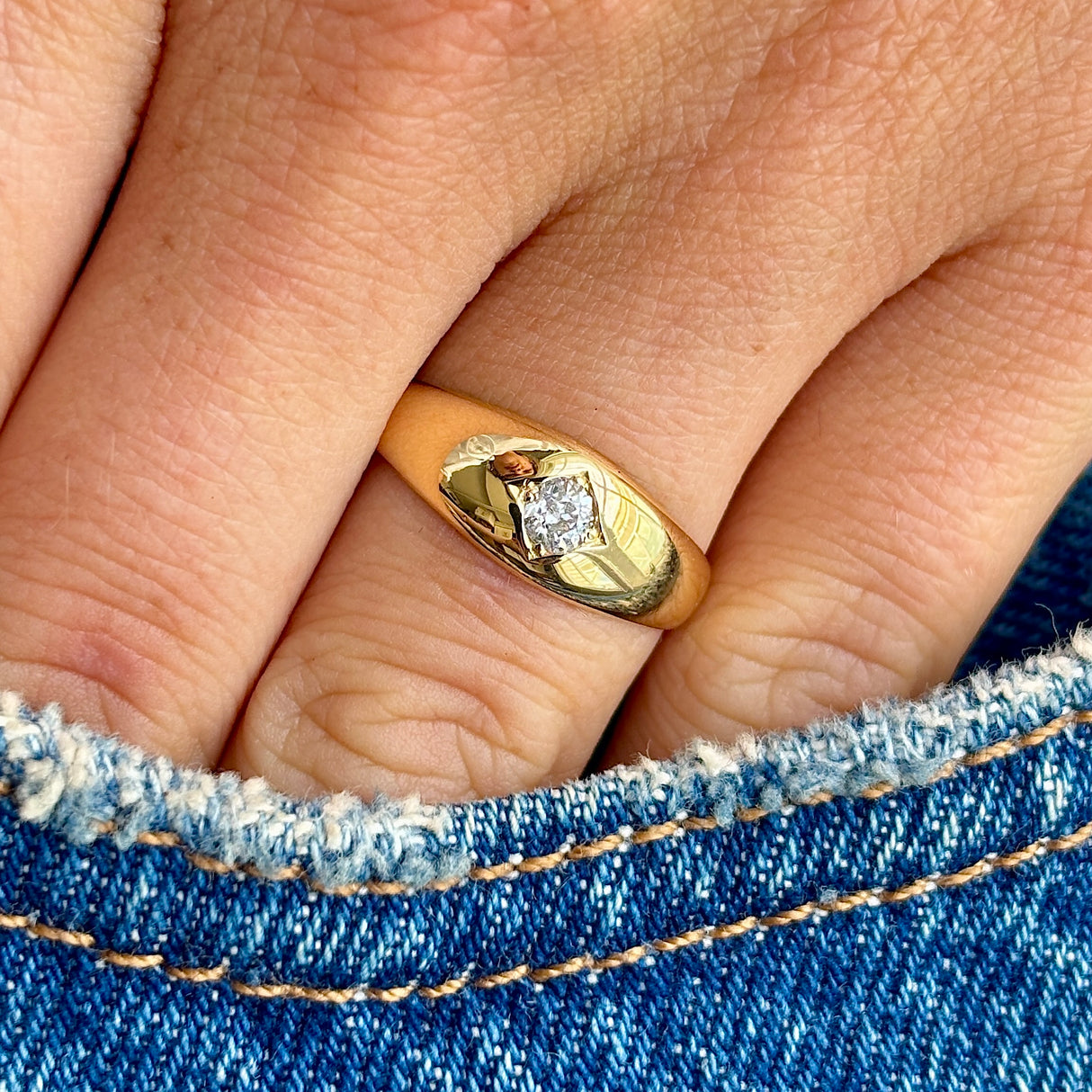 Antique, Victorian diamond solitaire gypsy ring