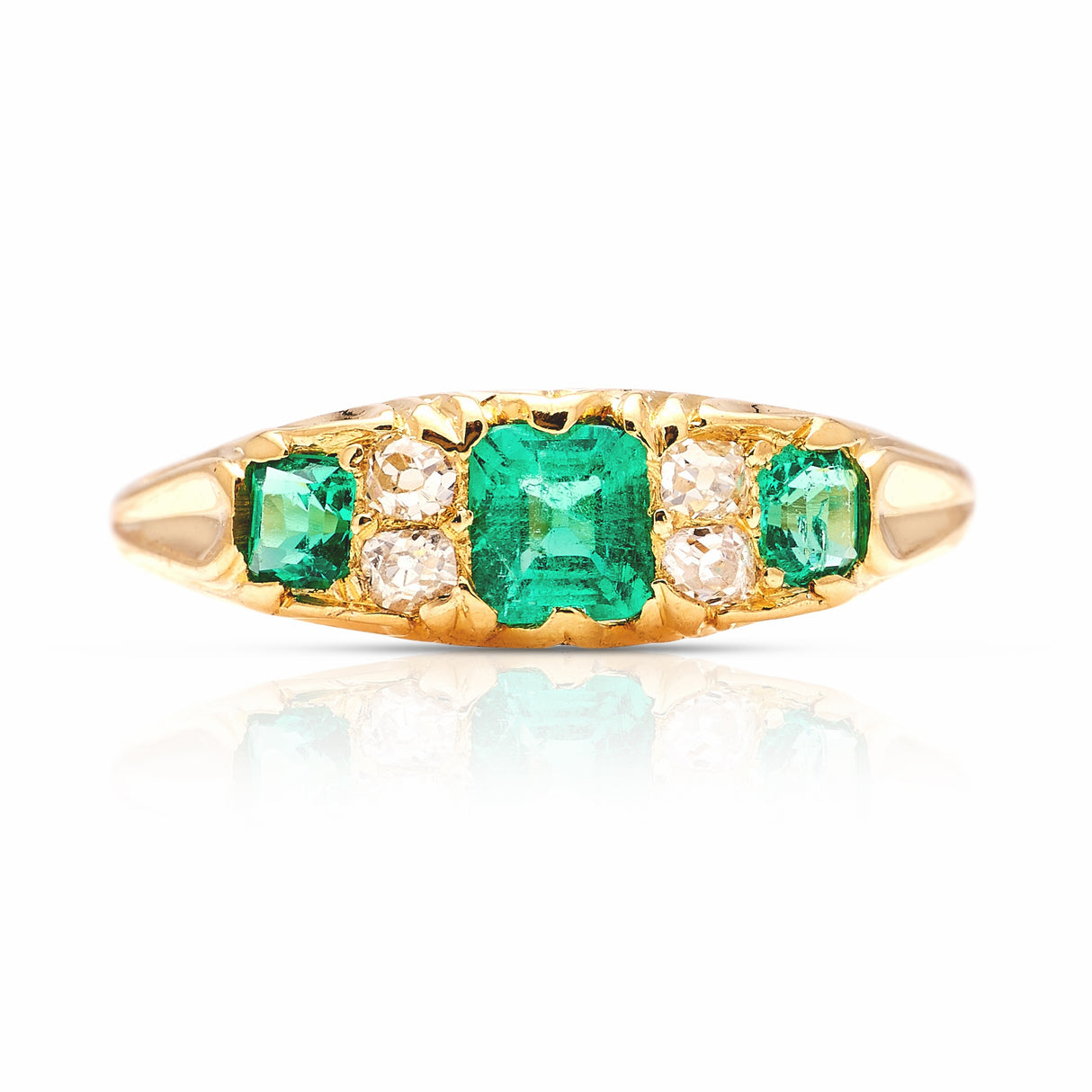 Antique, Edwardian emerald & diamond three-stone ring
