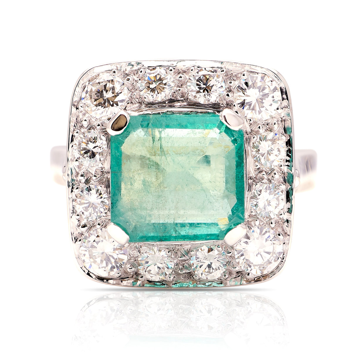 Vintage, 1950s emerald & diamond cluster ring