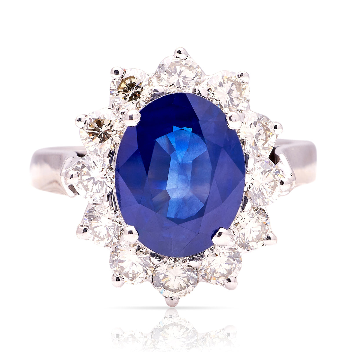 Vintage, 1950s sapphire & diamond ring